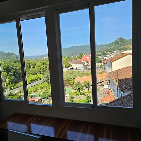 Piso Pino Apartment Ourense